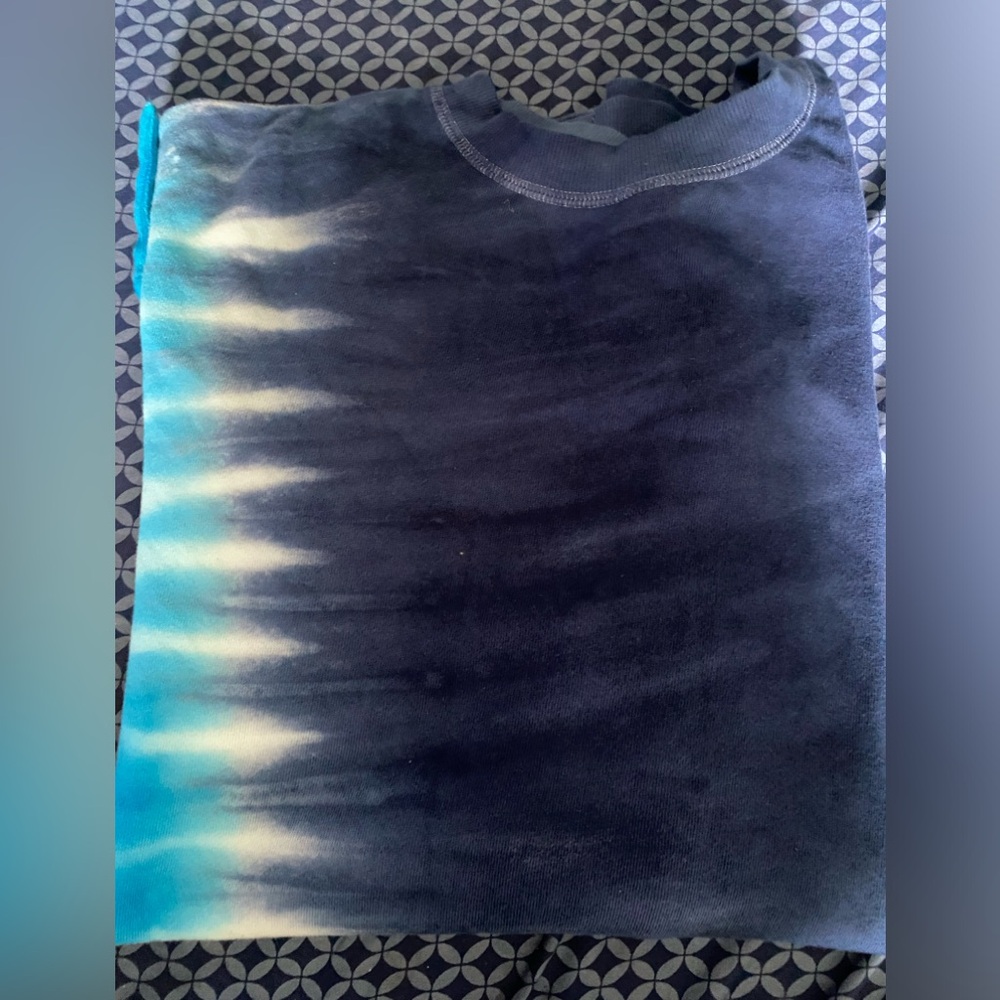 Old Navy Sweatshirt